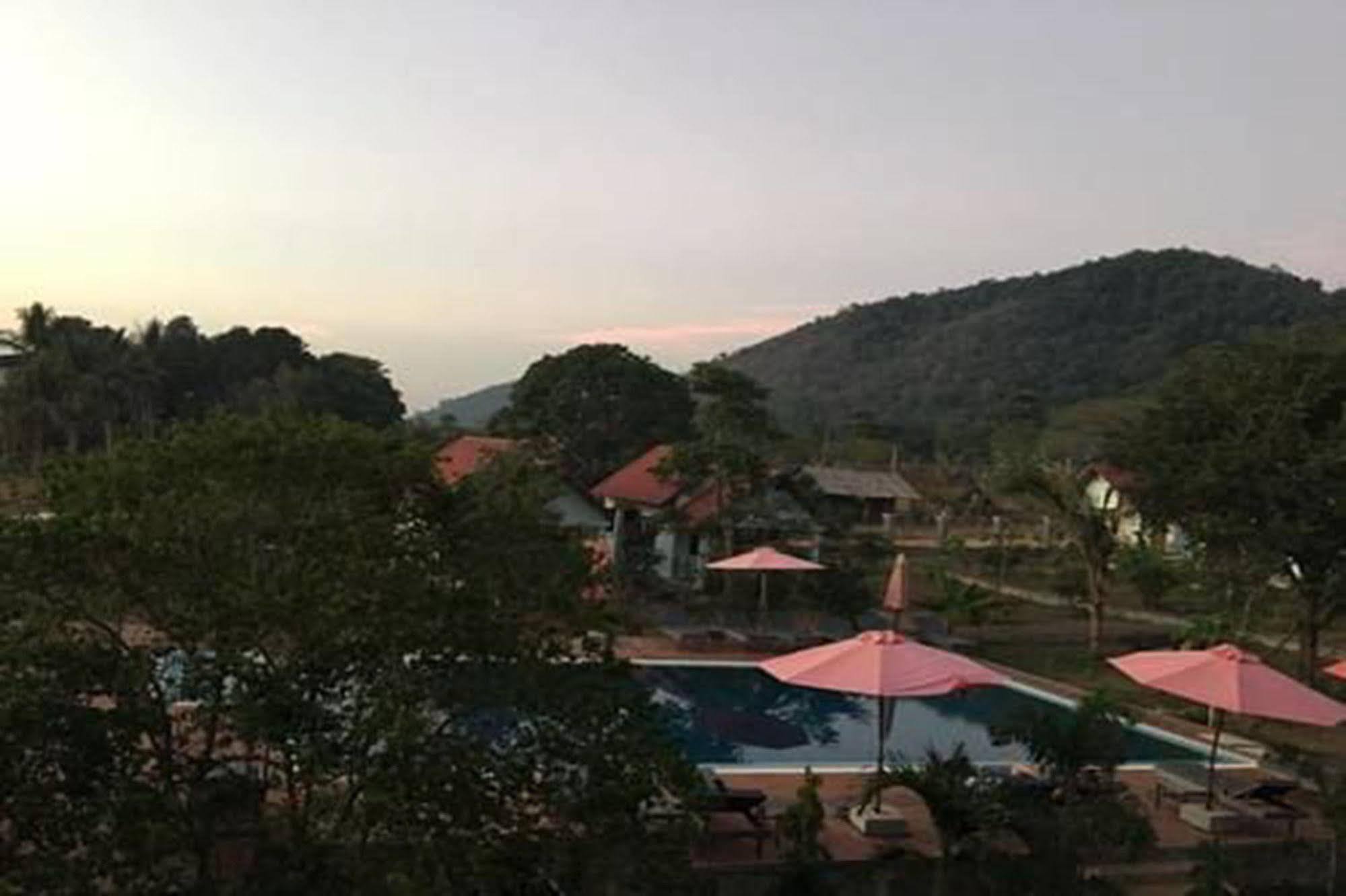 Kep Bungalows Buitenkant foto
